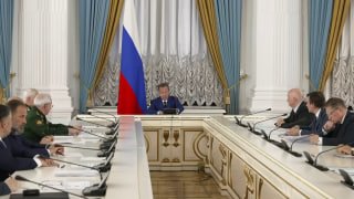 Медведев опроверг слухи о мобилизации как вранье