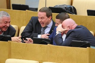 Новые изменения в России с 1 августа: выплаты, налоги и армия