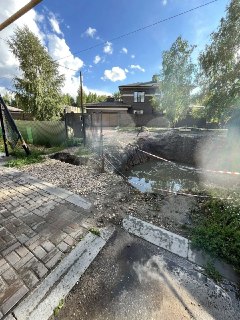 Ульяновск Водоканал не устраняет аварию на проспекте Нариманова уже два месяца